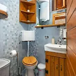 Dom wakacyjny 3 Bedroom Awesome In Medvida
