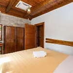 3 Bedroom Awesome In Holiday home *