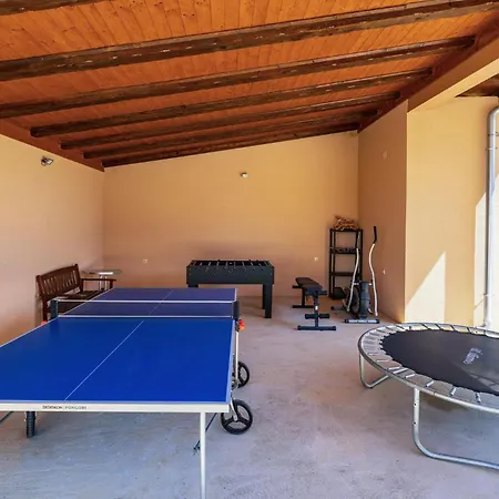 3 Bedroom Awesome In Casa de Férias *